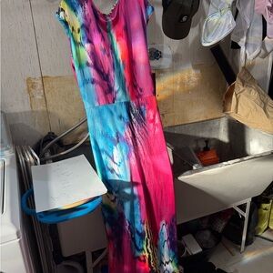 Vibrant Tie-Dye Maxi Dress